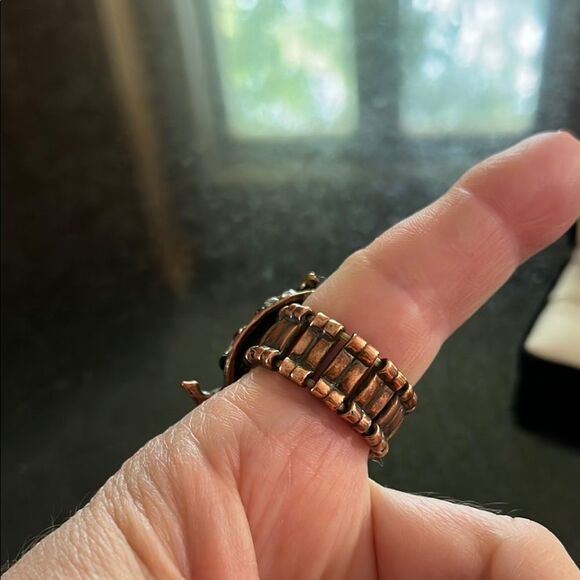 Vintage Black and Silver Owl Ring with Swarovski jewels in box - Picture 5 of 5